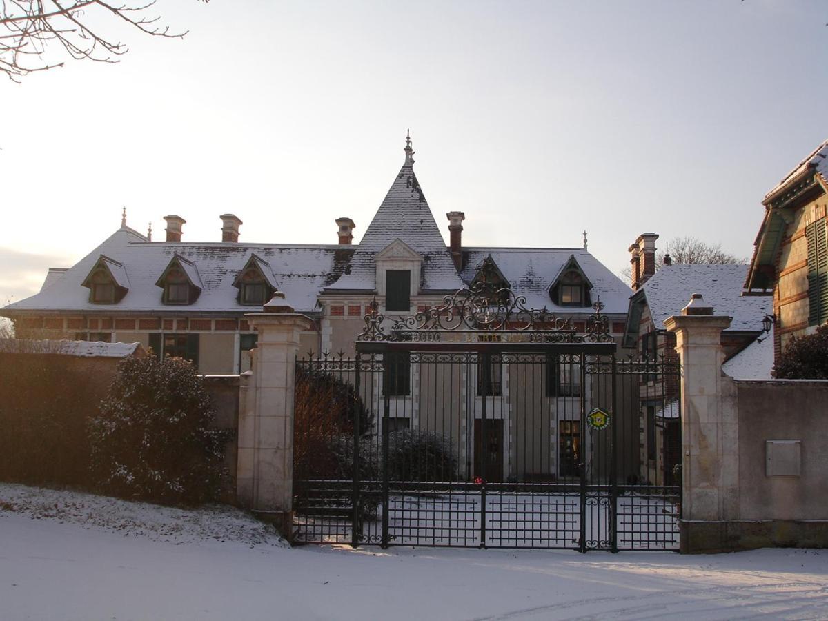 Chateau Le Barreau - Chambres D'Hotes Chemilly-sur-Yonne Экстерьер фото