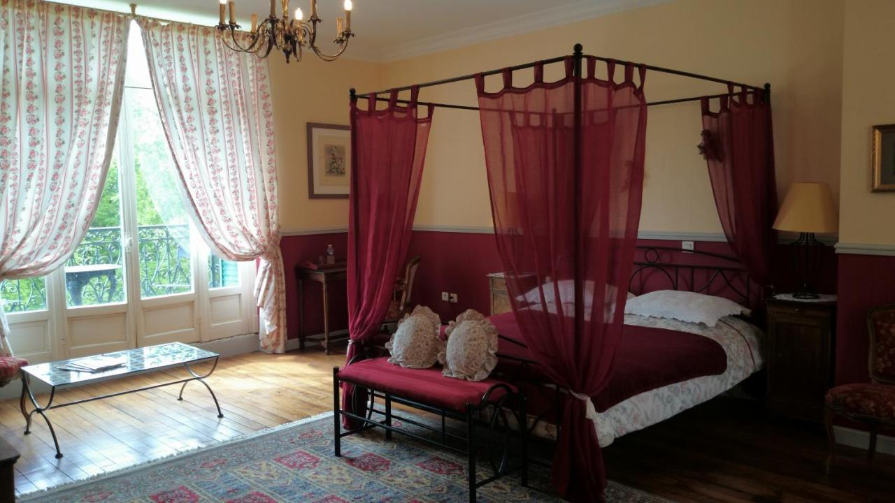 Chateau Le Barreau - Chambres D'Hotes Chemilly-sur-Yonne Номер фото